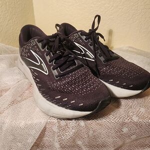 Women’s Brooks Glycerin 20 Athletic Sneakers Black/Gray